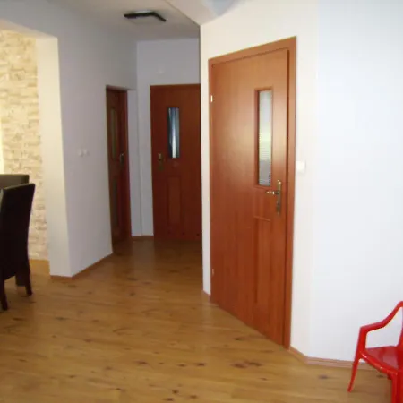 Nad Lomniczka Apartman *